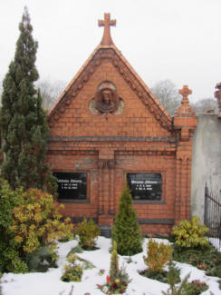 Adam, Bruno * 1920, + 1990 Adam, Gustav * 1879, + 1944 Adam, Ursula * 1924, + 1985 