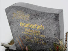 Handschick, Hildegard * 1926, + 1996   Handschick, Karl Heinz * 1927, + 2010 