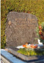 Wilfried Krger 9.09.1956 + 5.08.1999 ; Manfred Krger * 30. 04.1928 + 26.11.2007 