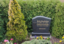 Rautschke Fritz* 11.04.1917 + 30.04.1993 ; Liesbeth Rautschke+ 31.03.1920 + 15.08.2005