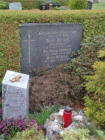 Struck Ruth (geb. Khne)* 18.05.1996 + 16.04.1960 ; Hedwig Khne* 2.05.1996 + 2.11.1961 ; Kurt Khne 27.01.1900 + 26.01.1965 ; Wilburg Ostara Struck - Lenzing 2003