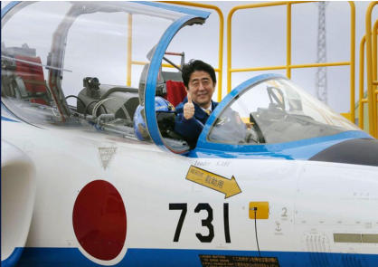 das Verh�ltnis von Japan zu seinen Nachbarn. So l�ste 2013 ein Foto des damaligen japanischen Regierungschefs Shinzo Abe in einem Kampfjet mit der Nummer 731 einen Sturm der Emp�rung aus. Das B�ro des Regierungschefs versicherte, es habe sich um einen rei