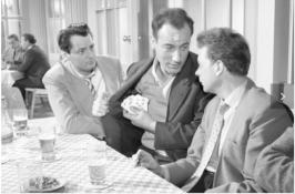 Bevor der Blitzeinschl�gt (1959); geboren in Duisburg, zieht er mitseinem Vater 1949 in die gerade gegr�ndete DDR.