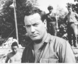 Beschreibung eines Sommers (1962); Eine seiner besten Rollen in einem DDR-Kassenschlagermit moderater Gsellschaftskritik: Als Sch�rzenj�ger und Freigeist, der sich in eine FDJ-Sekret�rin verliebt.